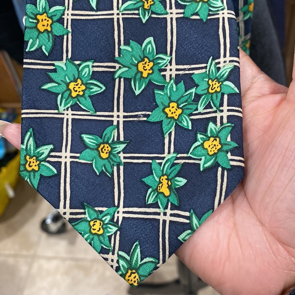 Valentino Floral Neck Tie 👔